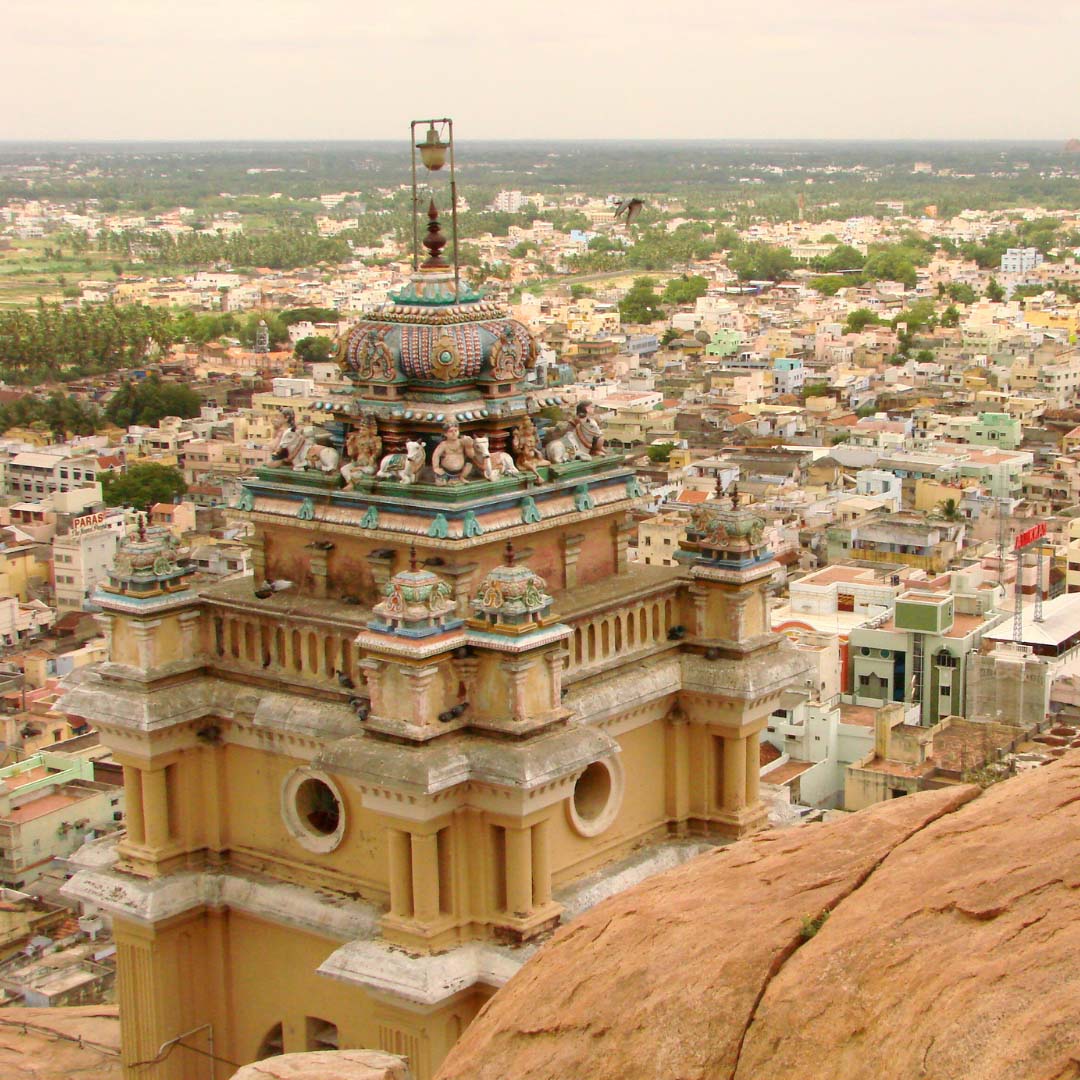 Rent cabs by the hour Dindigul