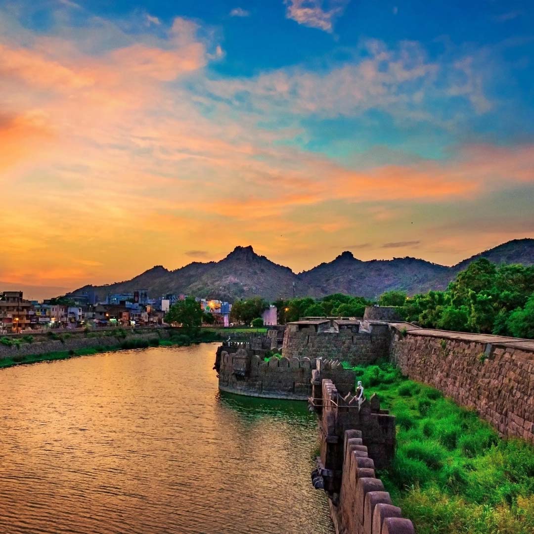 Dindigul hourly taxi service